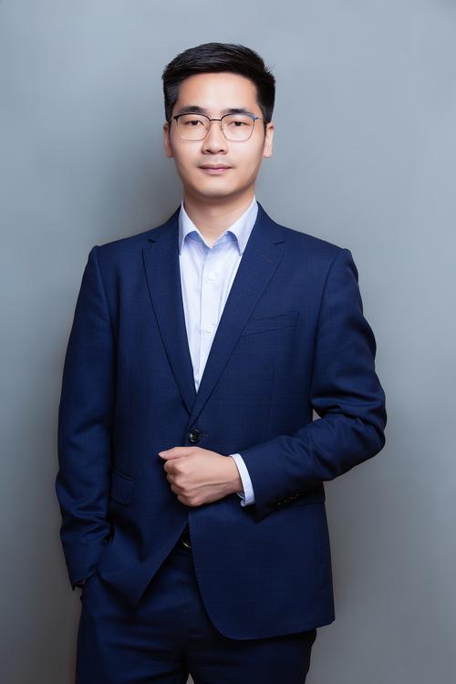 蒋孝春 视觉设计总监